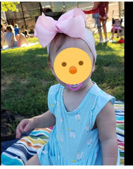 CellElection yellow bow headband adds a vibrant touch to outfits and photos.