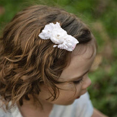 Cherrboll floral clip packaging highlighting gift-ready box and three color options.