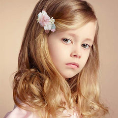 Cherrboll flower clip set pearl-white featuring soft fabrics for daily styling