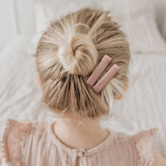 Cherssy 1.8-inch fully lined clip on toddler hair close-up