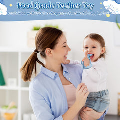 Chumia horse-teether-caramel close-up shows secure grip for tiny hands