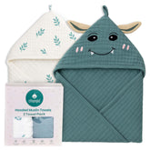 Chungie soft muslin hooded towel fabric closeup showing breathable six-layer cotton softness.