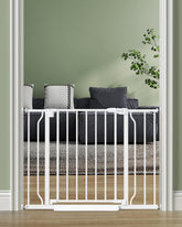 Cideny baby gate no drilling setup demonstrates tool-free installation for renters.