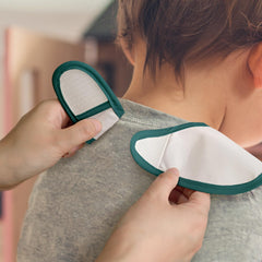 Civarua Kids adjustable closure bib fits 3โ24 months securely