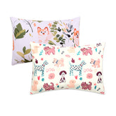 Cloele dog-pattern pillowcase with soft texture for gentle baby skin.