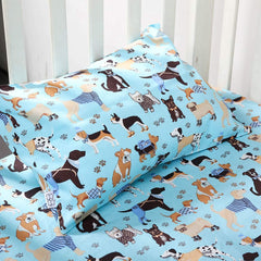 Cloele envelope-closure pillowcase blue-dog shows safe, easy pillow insertion