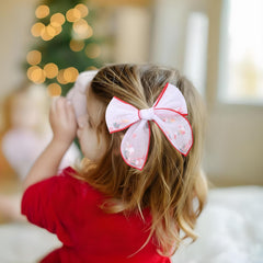 CN 6pcs tulle Christmas hair bows Santa Claus design brightens holiday photos.