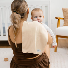 Comfy Cubs burp cloths detail highlights six-layer absorbent construction