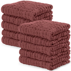 Comfy Cubs muslin washcloth close-up highlighting six-layer absorbency for gentle bath time.