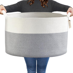 COMFY-HOMI XXXL laundry basket close-up weave shows sturdy cotton rope.