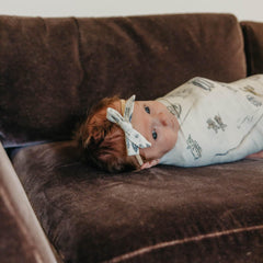 Copper Pearl large swaddle Tatooine 46x46 coverage supports growing babies.