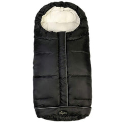 CozyMe Cozy Baby Sleeping Bag outer view highlights weatherproof warmth for chilly strolls.