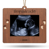 Creawoo 2026 Tiny Miracle frame front view highlighting a keepsake ultrasound memory