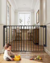 Cumbor Expandable Gate wall-mount installation shows sturdy anchoring for stair safety.