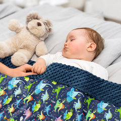DAYEEBALL double-layer dotted back blanket close-up emphasizes warmth.