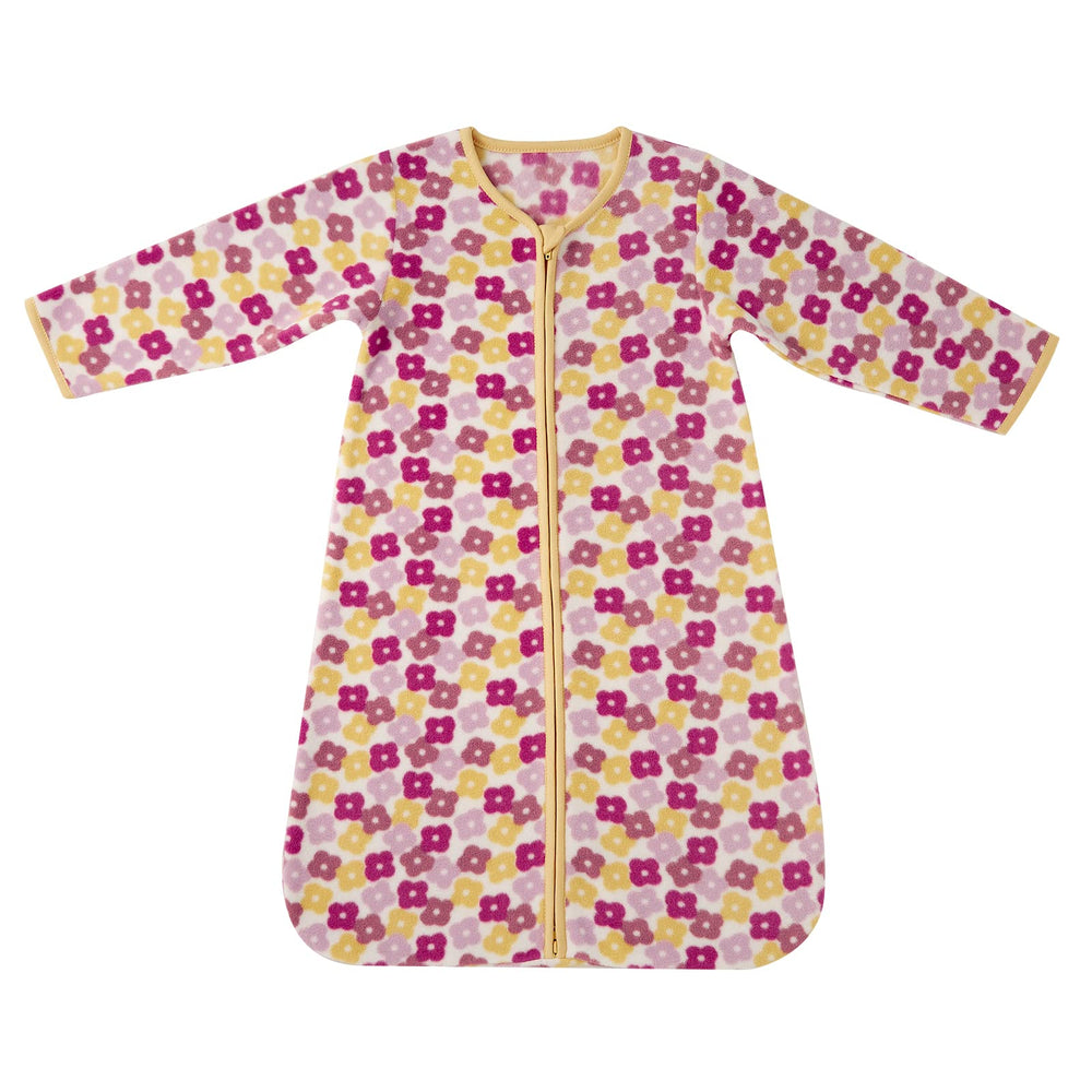 DaysU micro fleece sleep sack 0-6 months flatlay highlighting cozy warmth and all-season use