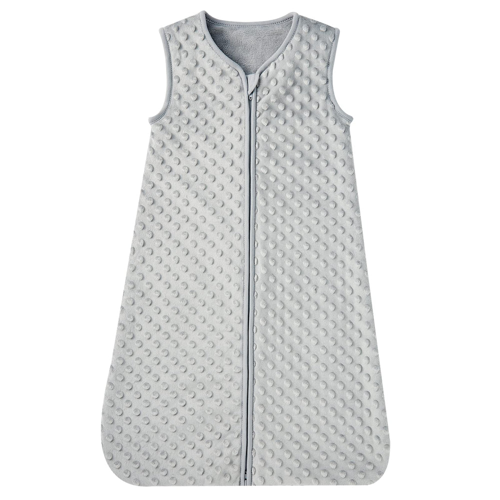DaysU plush-dots sleep sack grey provides soft warmth for newborns.
