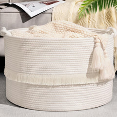 Degeyoyo 67L blanket basket front view highlights ample storage for blankets and throws.