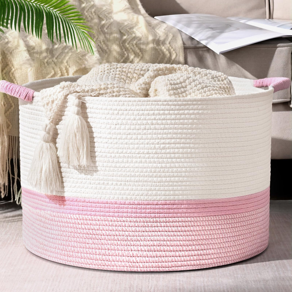 Degeyoyo 67L blanket basket with handles corrals blankets neatly for easy transport.