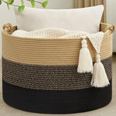 Degeyoyo blanket basket 67L, soft cotton rope, ideal for clutter-free living room organization.