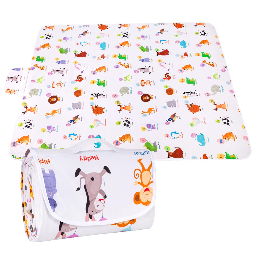 DFHY outdoor waterproof picnic mat on grass keeps you dry for park picnics