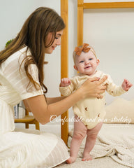 Doboi nylon headband in nude blends with outfits for comfortable styling