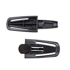 Dogxiong one-handed release buckle allows quick securing during travel