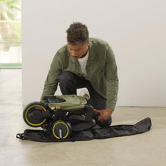 DOONA Liki Travel Bag compact-storage design keeps trike components organized.
