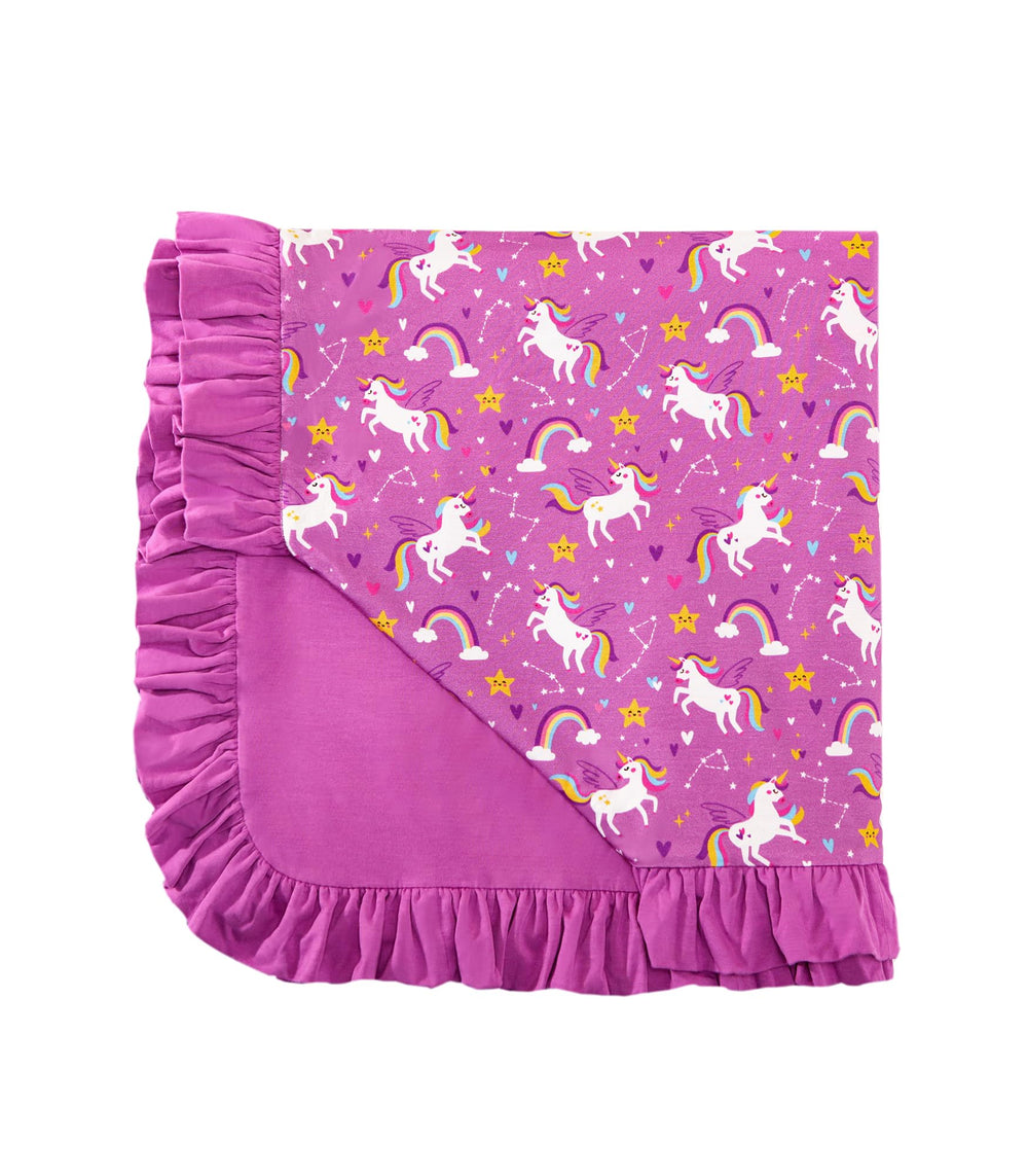 DREAMHALO bamboo viscose blanket close-up shows soft, breathable fabric ideal for all-season comfort.