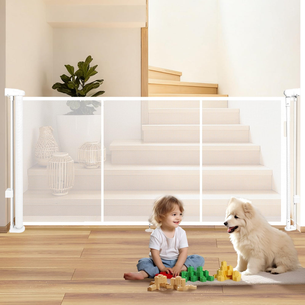 Dueelala 81-inch retractable gate demonstrates wide opening control