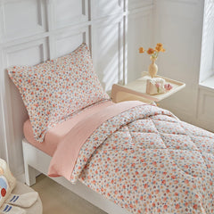 DuShow Toddler Bedding Set flat sheet displays smooth weave, breathable fabric for all-season use