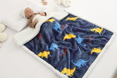 ECHERY baby blanket used in outdoor strolls proves portable and easy to carry.