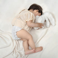 ECO BOOM Size 3 absorbent core keeps baby dry during active play