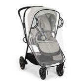 Eiszhjk rain cover on Nuna stroller offers reliable weather protection during rain.