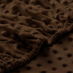 Entisn Minky Dot texture image highlighting gentle tactile dots