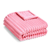 Eonkasp soft fleece baby blanket in pink texture for cozy warmth.