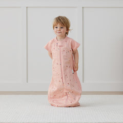 ergoPouch Sleep Suit Bag Daisies legs mode demonstrates toddler leg flexibility