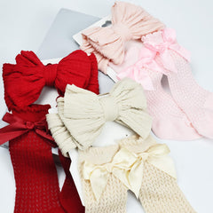 Esumun soft-knit socks close-up, gentle texture ideal for sensitive newborn skin.