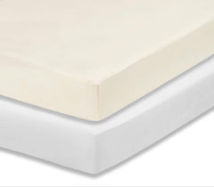 Everyday Kids 2-pack fitted crib sheets packshot in white and beige for cozy nursery styling