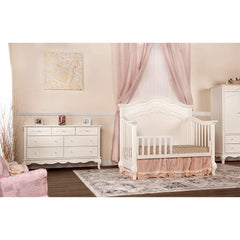 Evolur Toddler Guard Rail Ivory Lace close-up highlights solid wood construction for durable, long-lasting use.