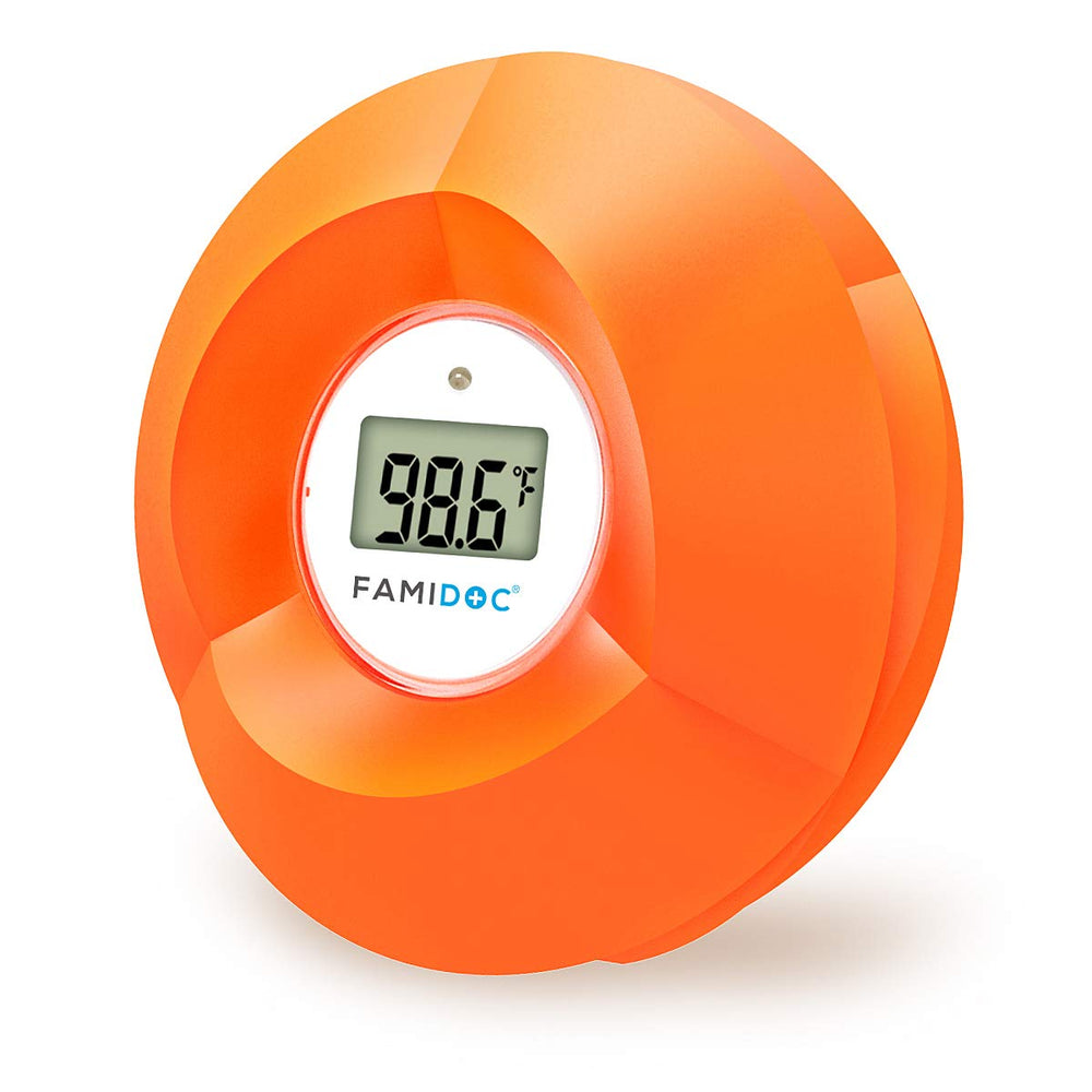 Famidoc baby bath thermometer floating flower in water shows real-time temperature for safe bathing.