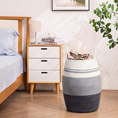 Fiona's magic hamper with double stitched handles enables sturdy easy transport.