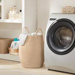 Fiona's magic soft-handle closeup—no metal components, kid- and pet-friendly.