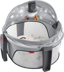 Fisher-Price projection dome mobile with music engages newborns during play and sleep.
