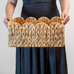Floramill scalloped basket – seagrass large – adds natural texture to living spaces.