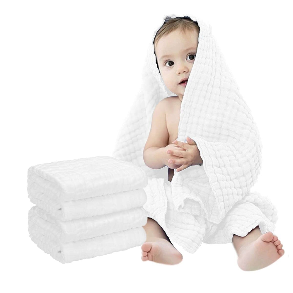 FOOK FISH muslin baby towel with six-layer honeycomb embossing for quick warmth after bath.