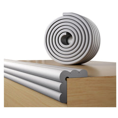 Fozobaiy multifunctional foam edge guard applied to a glass coffee table for child safety.