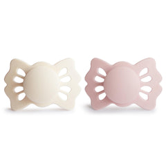 Frigg Lucky symmetric design in mouth supports correct latch and comfort