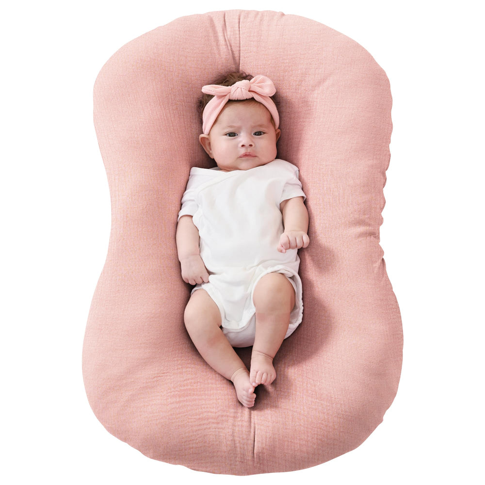 FUNUPUP muslin baby lounger cover on Snuggle Me Lounger for a snug, breathable fit