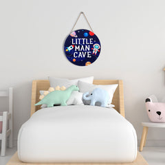 Geelin space-themed wall decor rocket motif enhances room ambiance and storytelling.